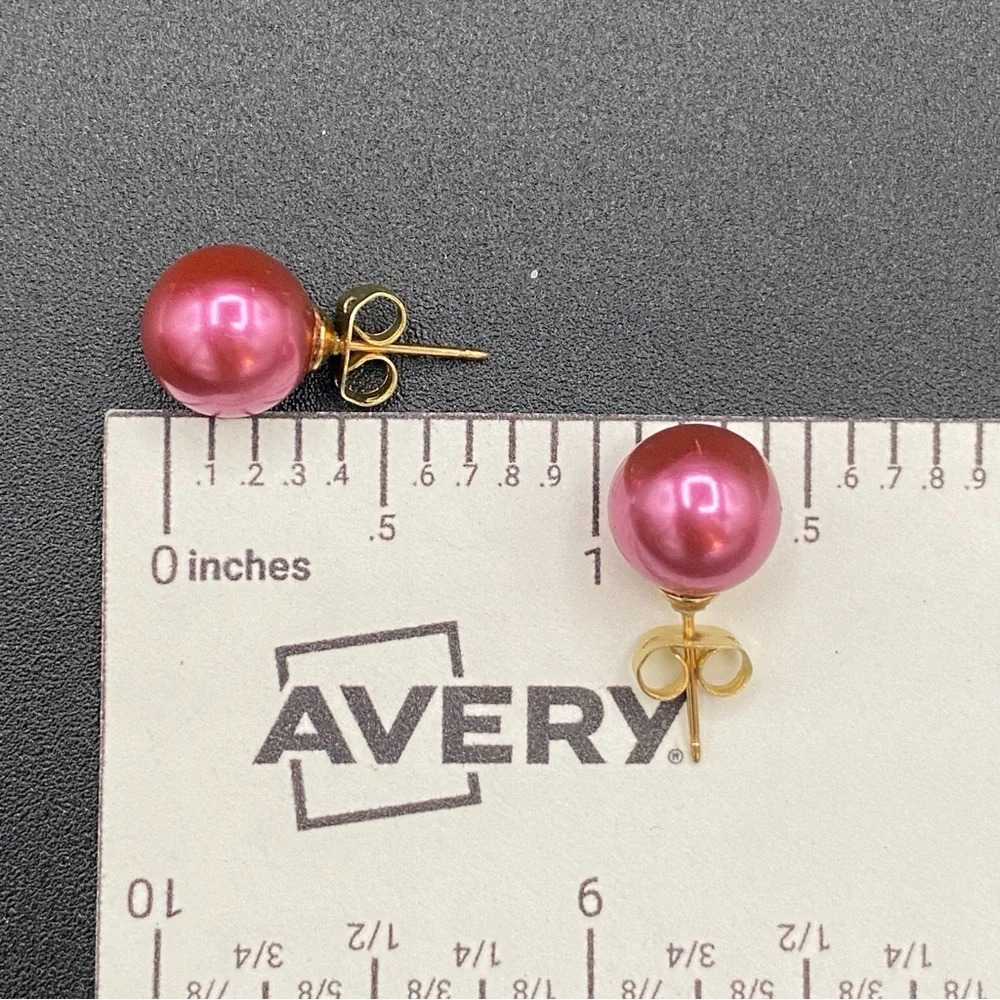 Hot Pink Fuschia Faux Pearl Studs - Picture 5 of 10